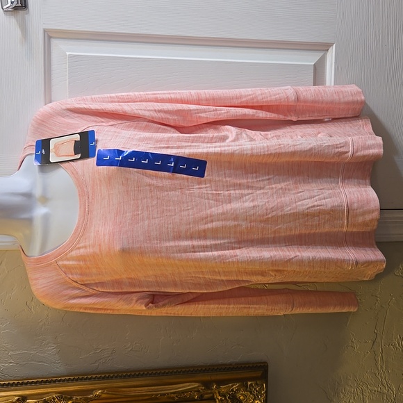 Champion Ladies Lightweight High-Low Hemline Crew Neck Long Sleeve Tee NWT - Picture 1 of 7